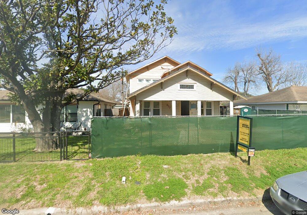 915 E 14th St, Houston, TX 77009 - photo 1