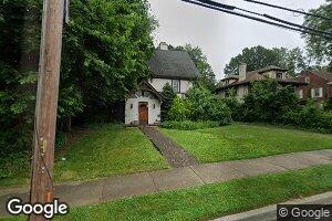 29 Gilchrest Rd, Great Neck, NY 11021