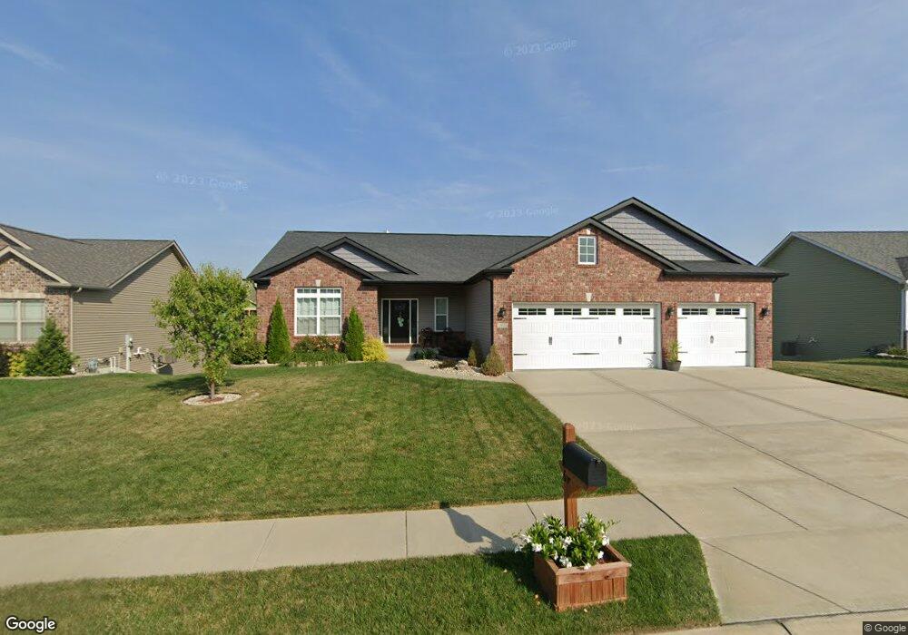 1816 Crimson Oak Dr, Maryville, IL 62062 - photo 1