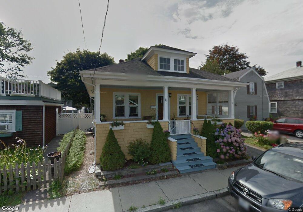11 Curry Ave, Newport, RI 02840 - photo 1
