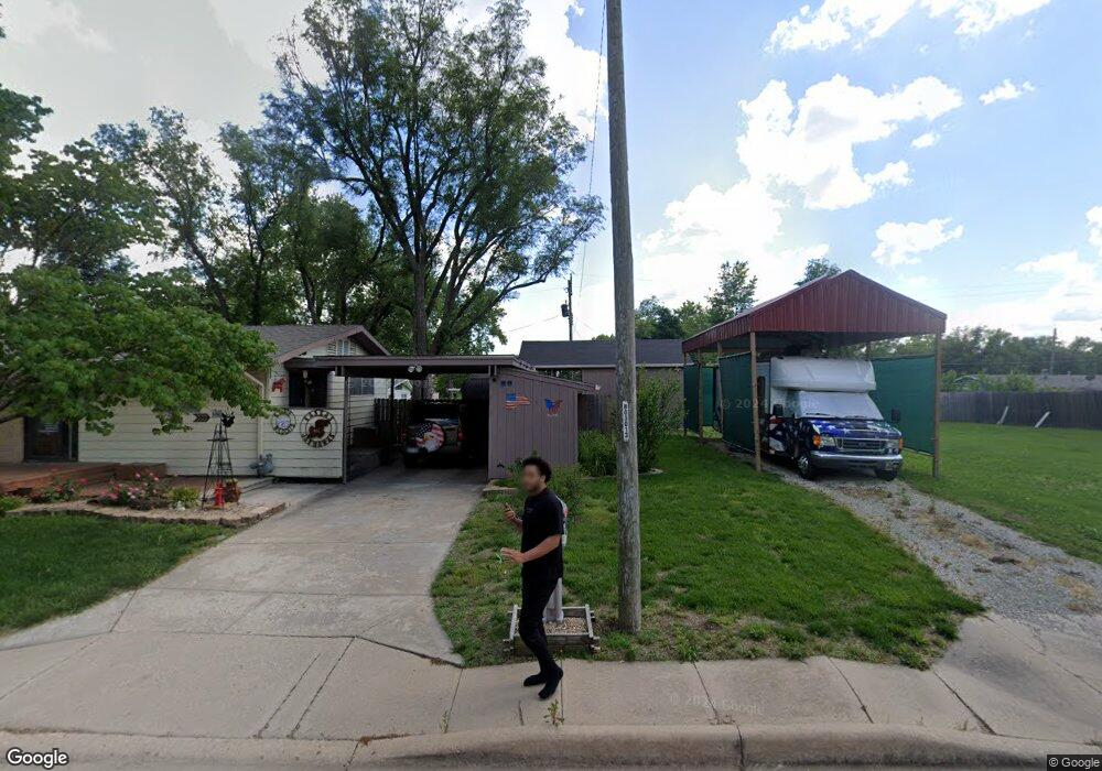 1919 SW 70th Terrace, Topeka, KS 66619 - photo 1