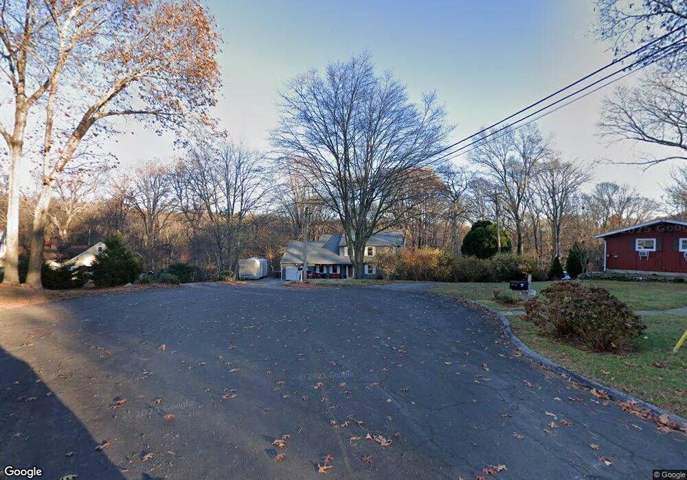 9 Valley View Dr, Niantic, CT 06357 - photo 1