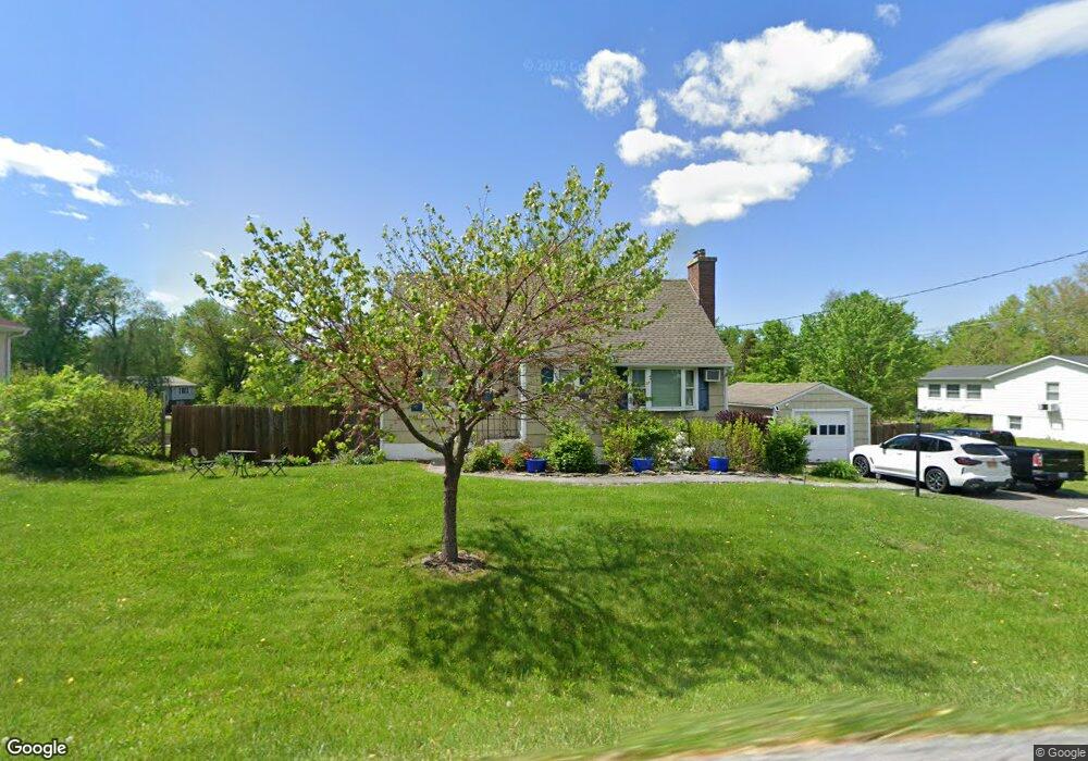 18 Thornacres Dr, Wappingers Falls, NY 12590 - photo 1