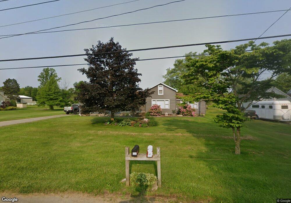 695 Center Rd, Conneaut, OH 44030 - photo 1