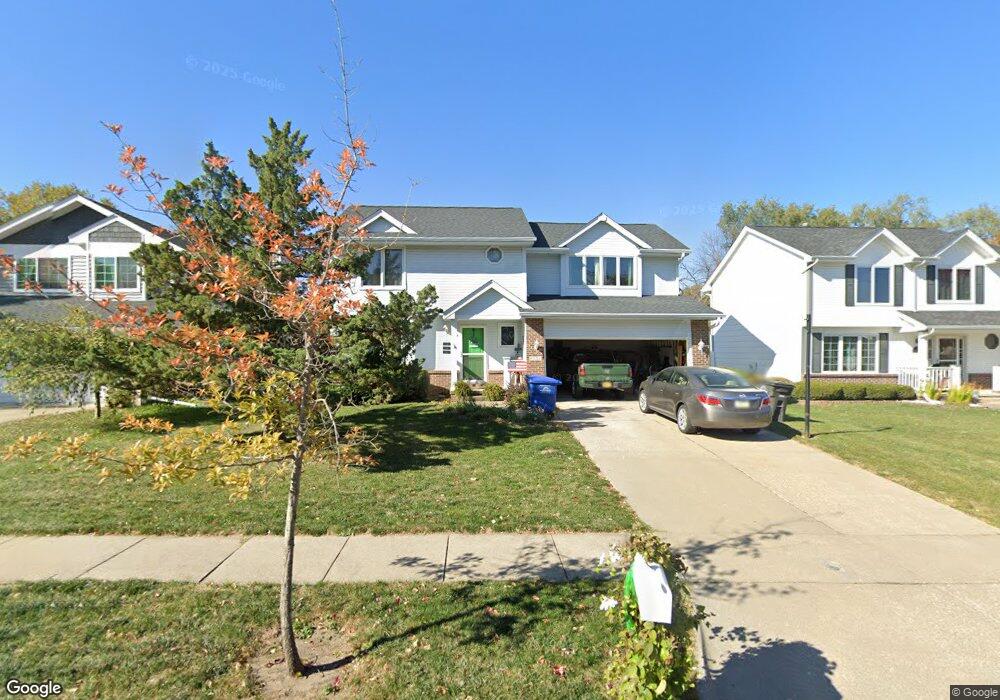 4532 49th Place, Des Moines, IA 50310 - photo 1