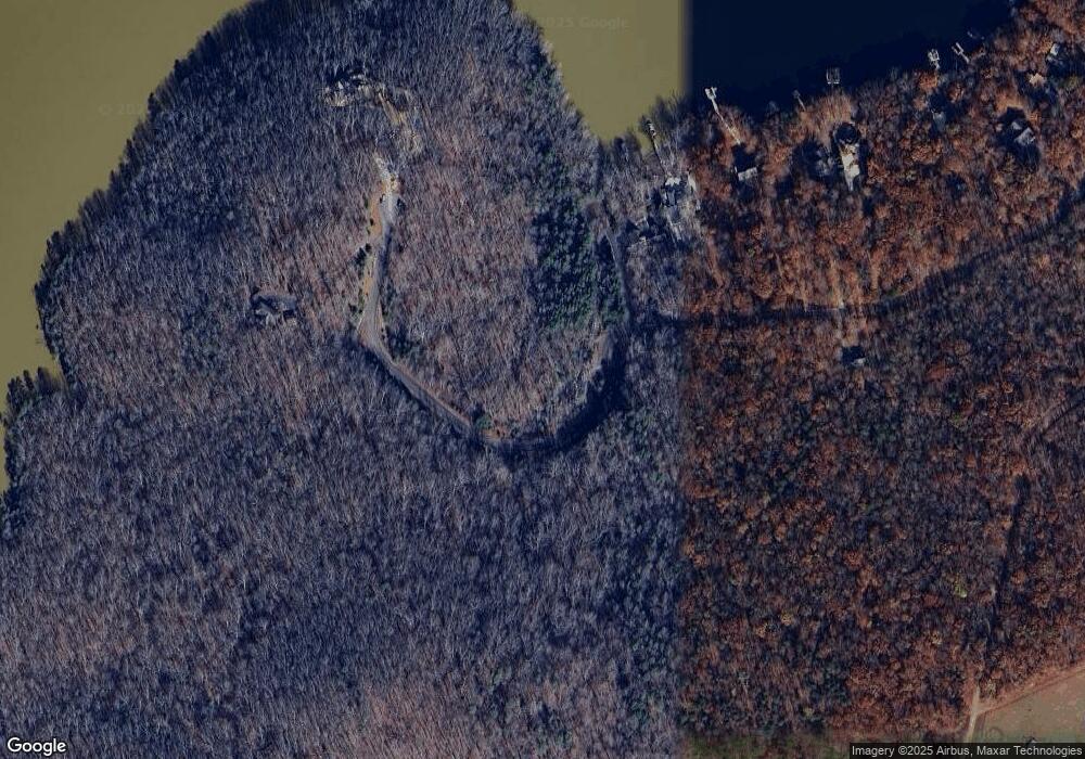 122 Lago Vista Dr, New London, NC 28127 - photo 1