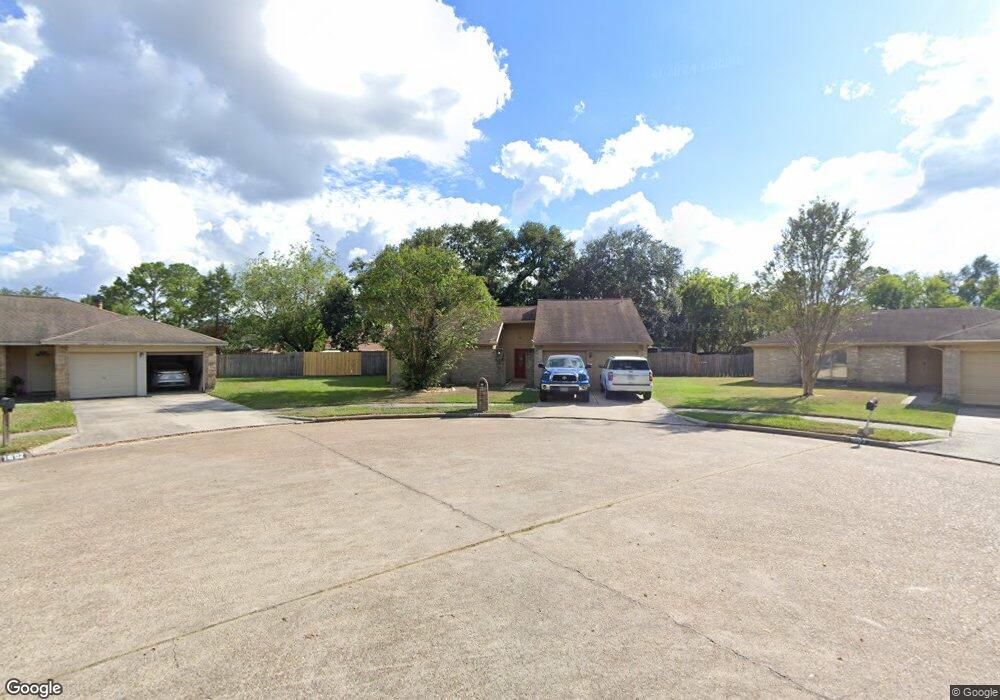 14103 Sandy Point Ln, Houston, TX 77066 - photo 1