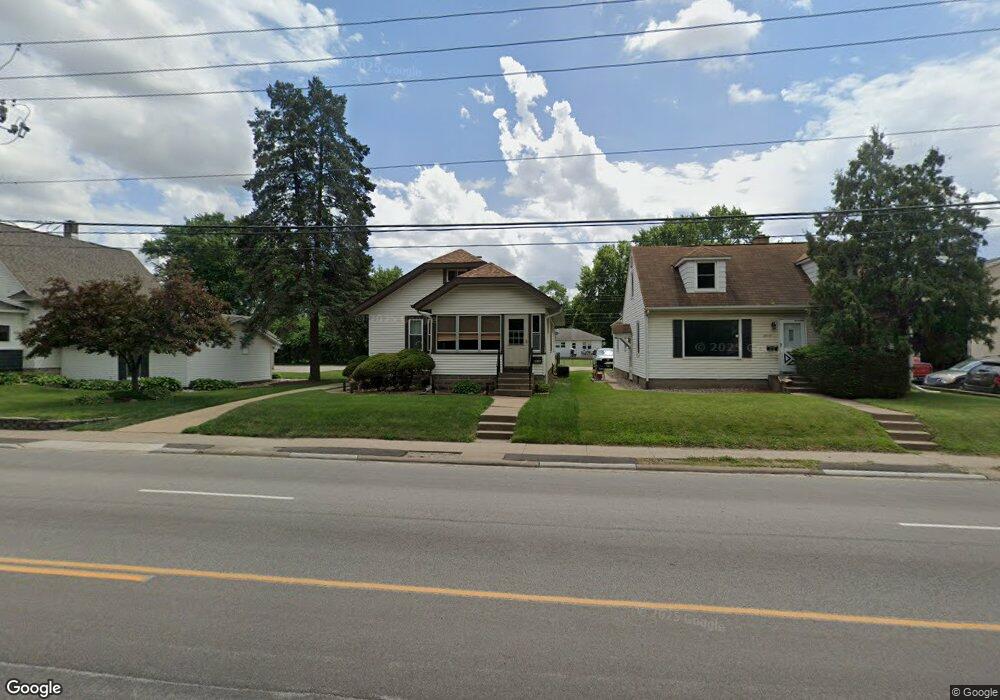 2511 W Locust St, Davenport, IA 52804 - photo 1