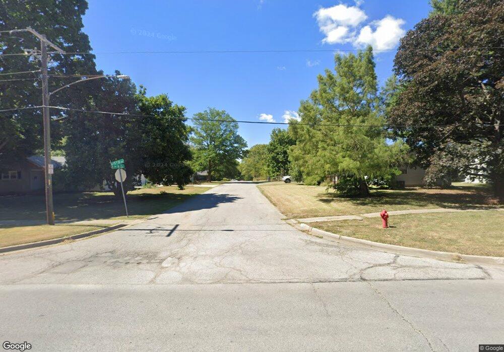 601 NW 15th St, Blue Springs, MO 64015 - photo 1