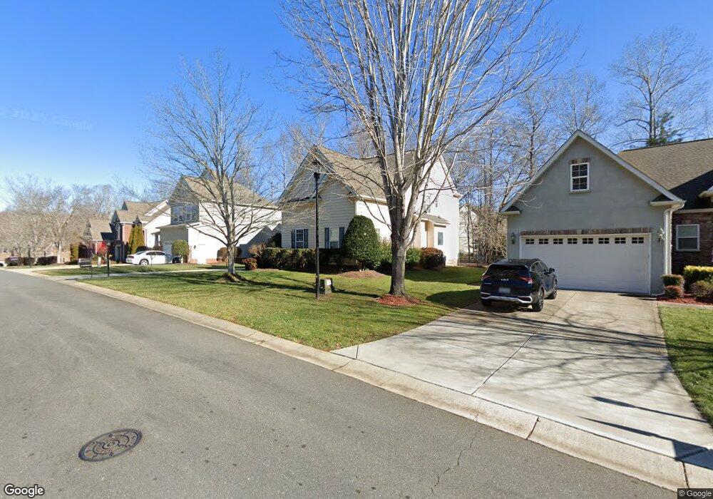 2136 Eskridge Terrace unit 381, Clover, SC 29710 - photo 1