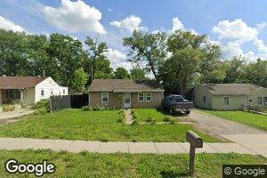 521 SE 36th St, Topeka, KS 66605