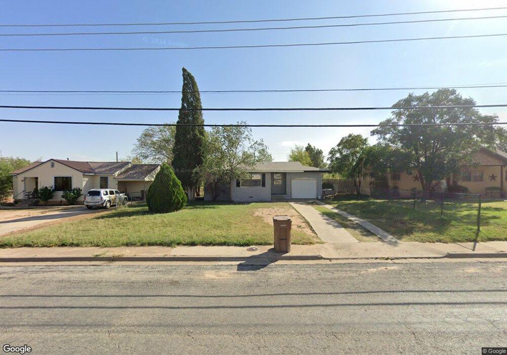 1910 E 11th Place, Big Spring, TX 79720 - photo 1