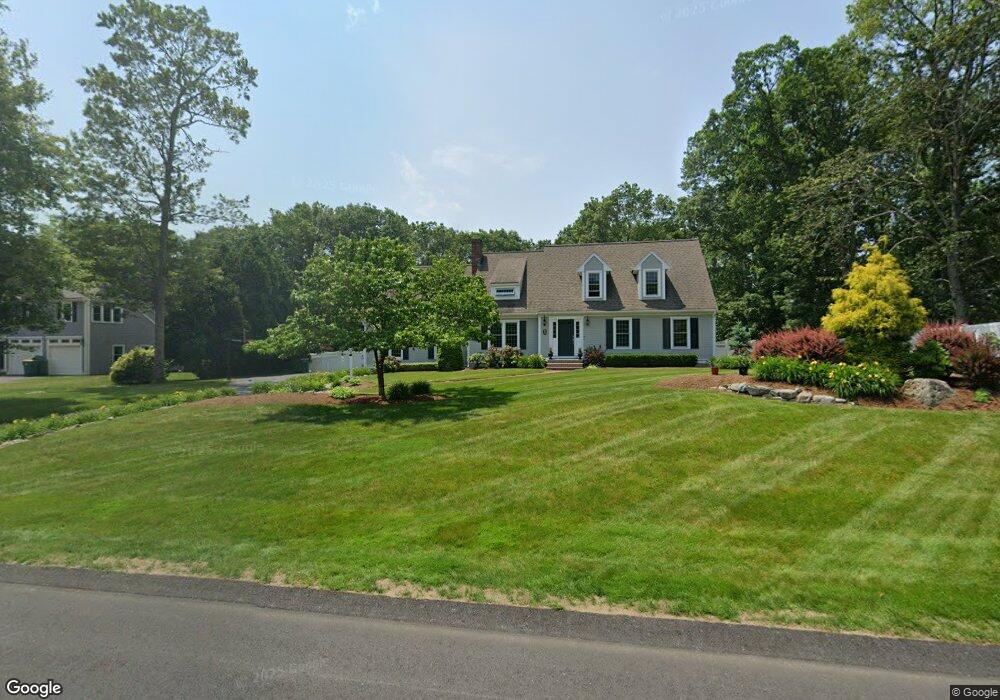 32 Hillington Dr, North Easton, MA 02356 - photo 1