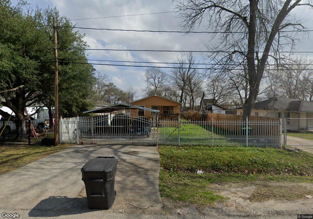 10634 Strickland St, Houston, TX 77093 - photo 1