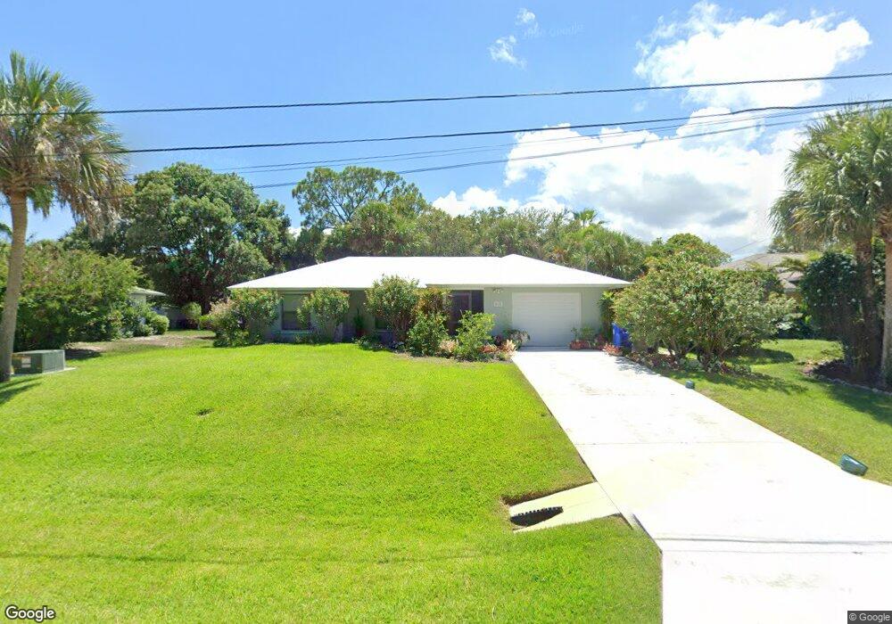 462 Seashore Ave, Sebastian, FL 32958 - photo 1