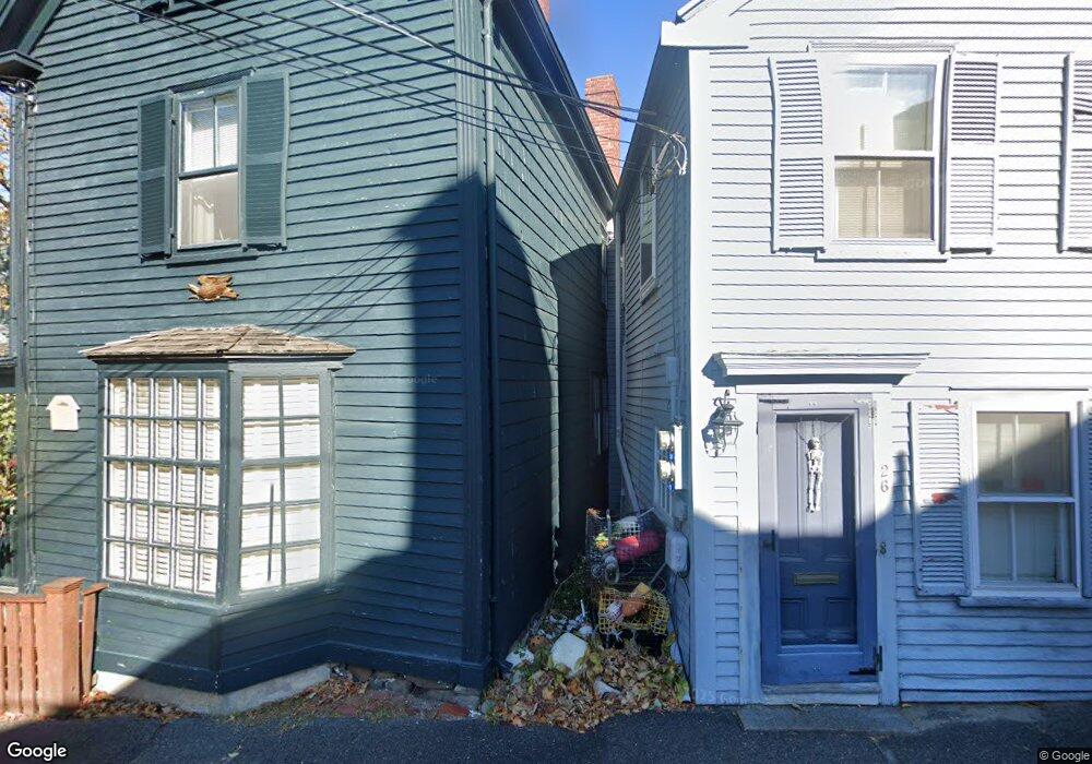 24 Darling St, Marblehead, MA 01945 - photo 1