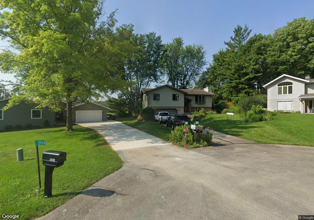 3957 Ruth Ct, Mc Farland, WI 53558 - photo 1