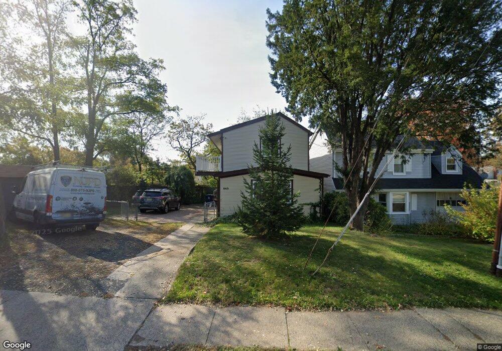645 Pfeiffer Blvd, Perth Amboy, NJ 08861 - photo 1