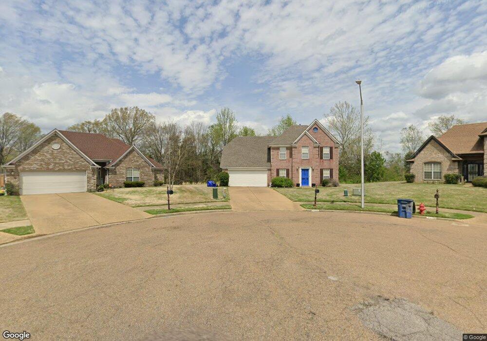 7910 Alexanders Crossing Dr, Olive Branch, MS 38654 - photo 1