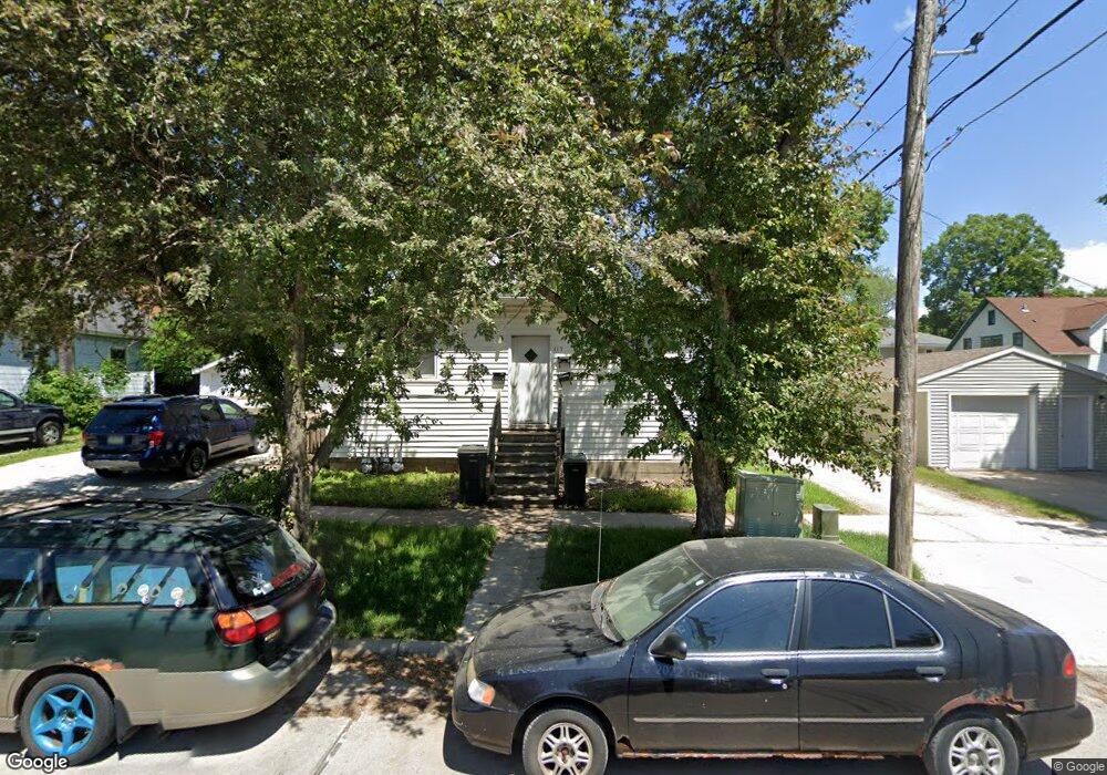 115 W 15th St unit 2, Cedar Falls, IA 50613 - photo 1