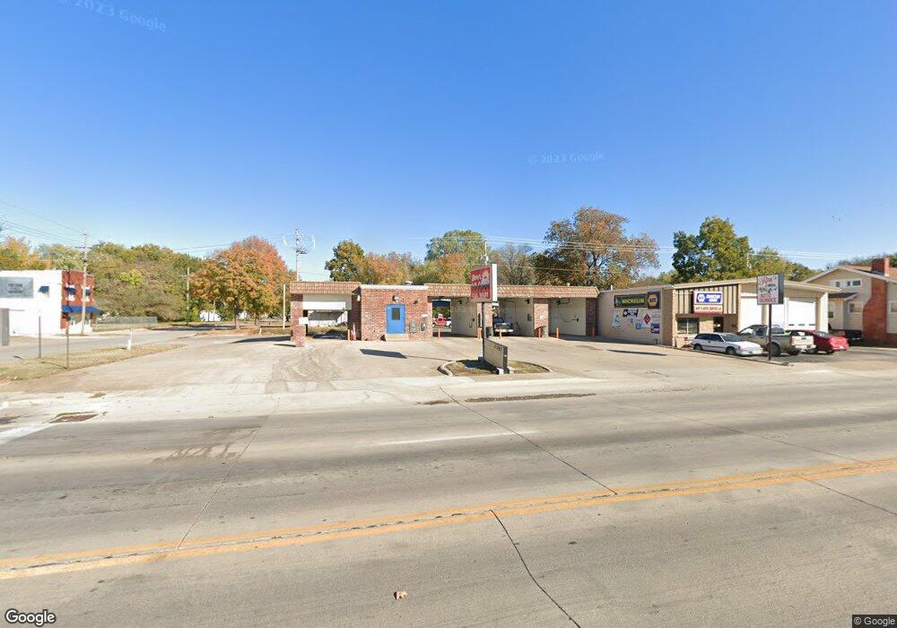 1231 Main St, Parsons, KS 67357 - photo 1