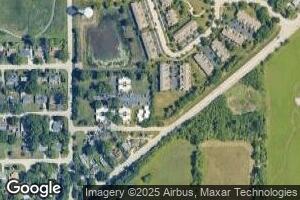 1 Elm Ct, St. Charles, IL 60174
