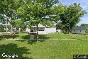518 N 8th St, Wymore, NE 68466