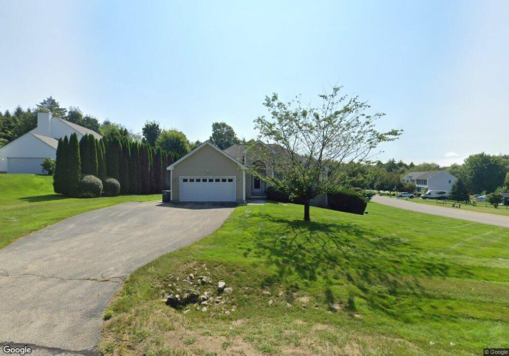 7 Whittemore Rd, Pembroke, NH 03275 - photo 1