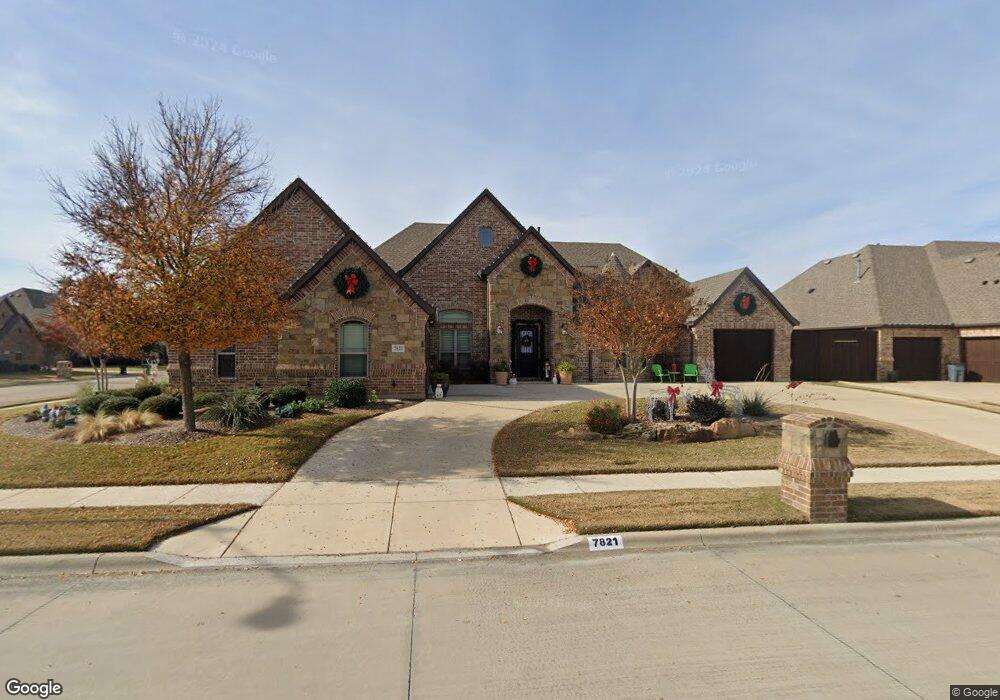 7821 Sevenoaks Dr, North Richland Hills, TX 76182 - photo 1