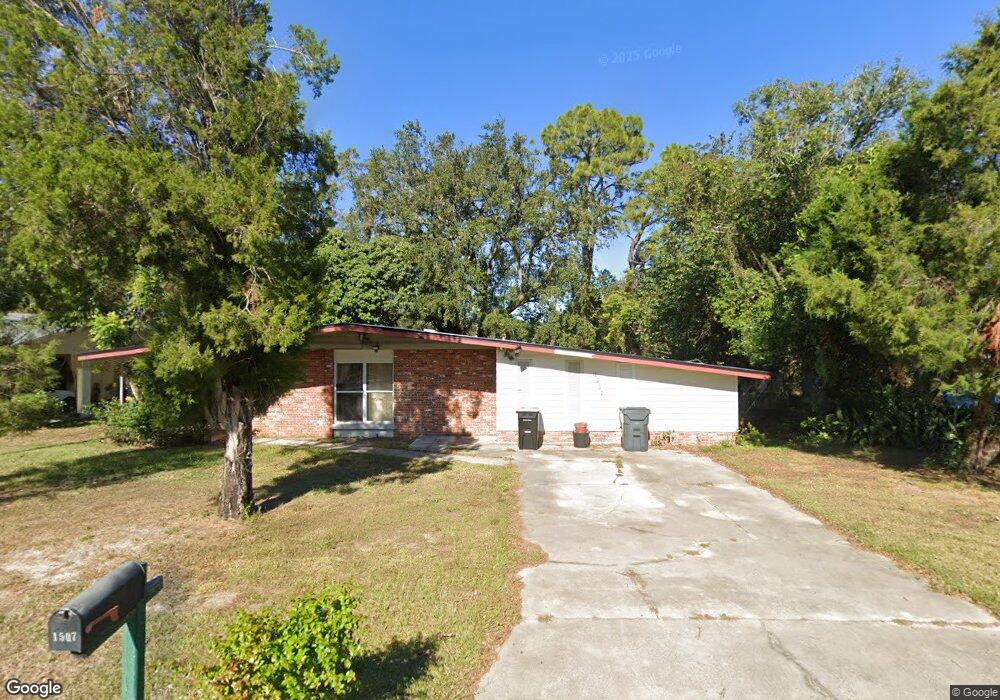 1507 Avenue E NE, Winter Haven, FL 33881 - photo 1