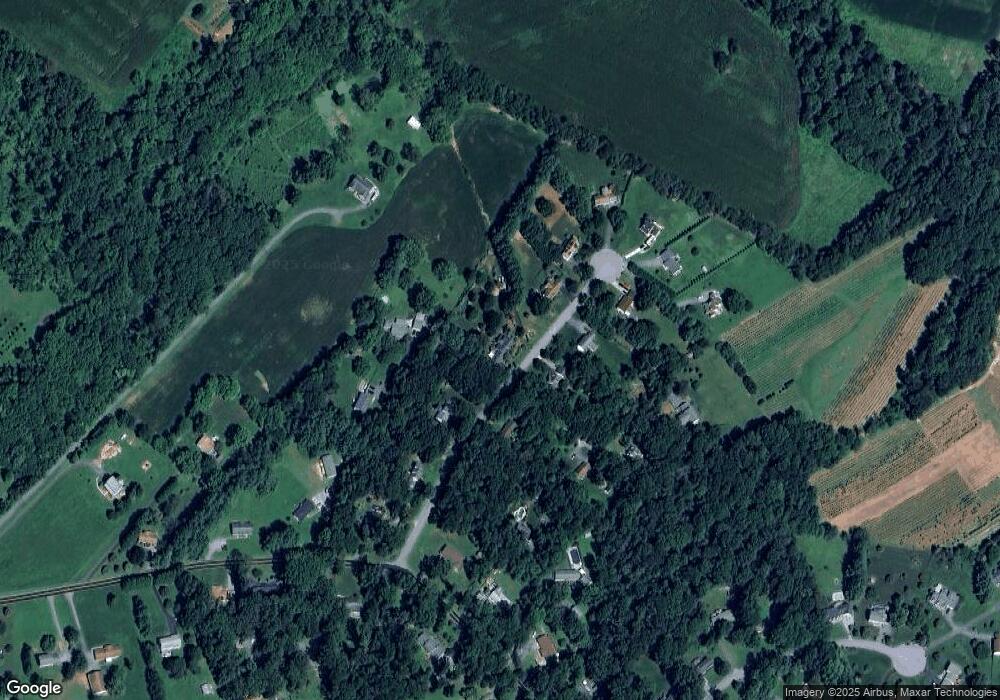 5182 Stone House Village Ct, Sykesville, MD 21784 - photo 1