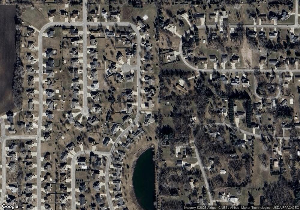 1105 26th St SW, Austin, MN 55912 - photo 1