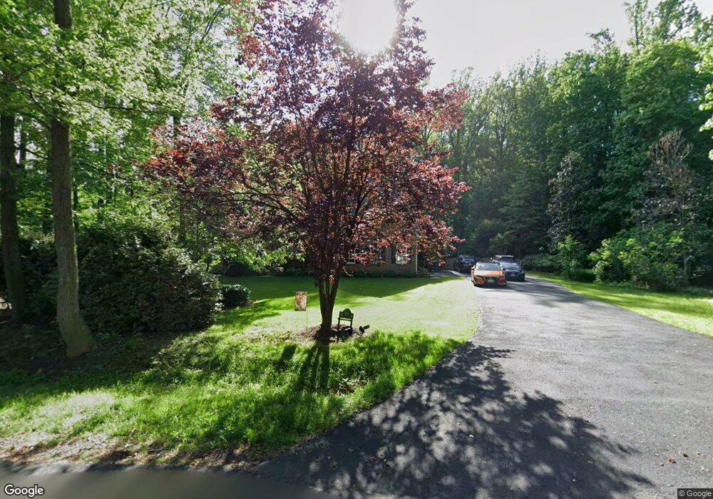 5156 Summit Dr, Fairfax, VA 22030 - photo 1