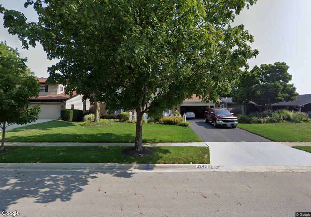 6242 Skywae Dr, Columbus, OH 43229 - photo 1