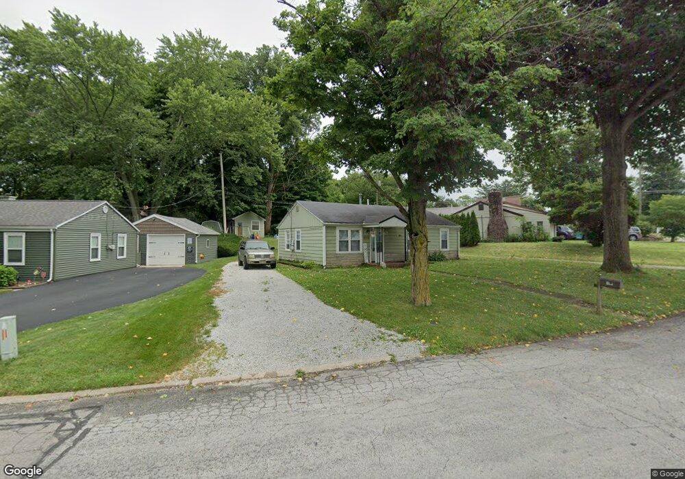 1609 Stone Lake Dr, La Porte, IN 46350 - photo 1