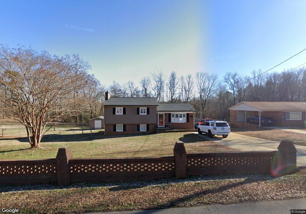 208 Whitehorse Rd, Gastonia, NC 28052 - photo 1