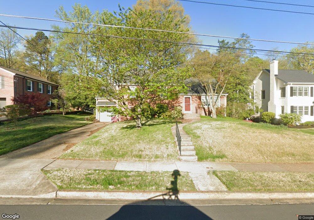 6908 Baylor Dr, Alexandria, VA 22307 - photo 1