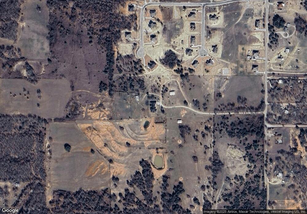 800 Sanger Dr, Springtown, TX 76082 - photo 1