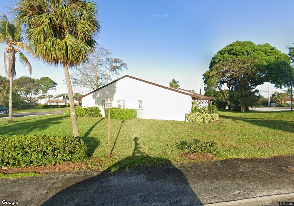 1761 Abbey Rd unit 1B, West Palm Beach, FL 33415 - photo 1