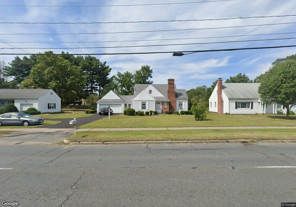 588 Parker St, Springfield, MA 01129 - photo 1