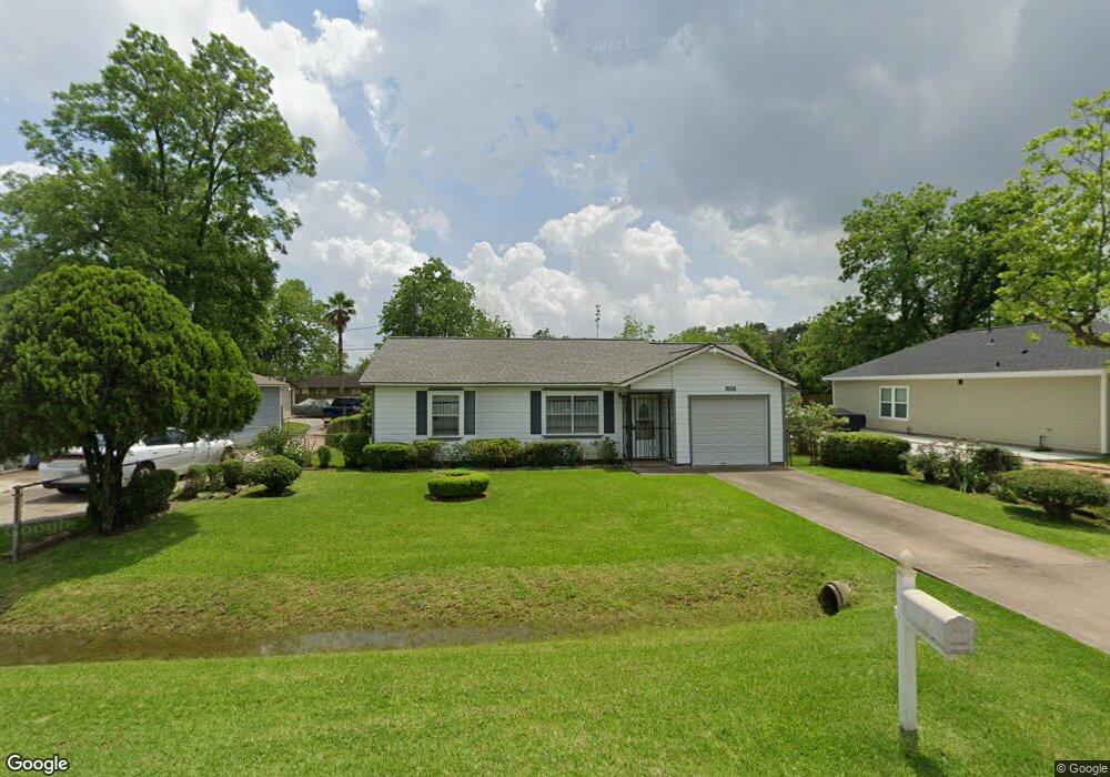 7626 Carothers St, Houston, TX 77028 - photo 1