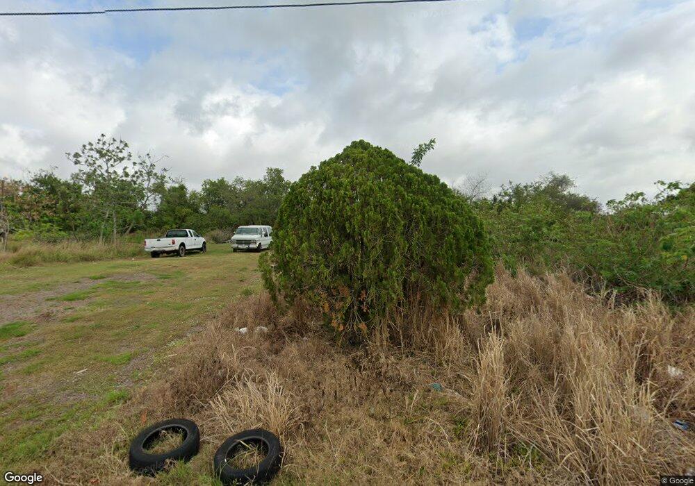 156 Ea Smith Ave, Lake Placid, FL 33852 - photo 1