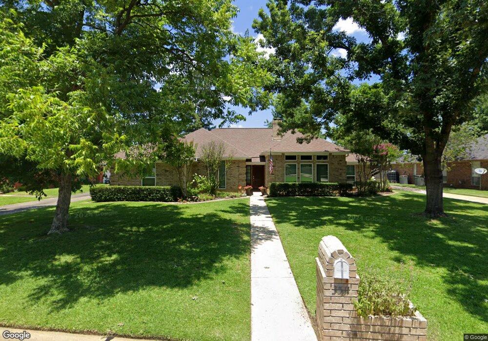 3511 Woodridge Dr, Texarkana, TX 75503 - photo 1