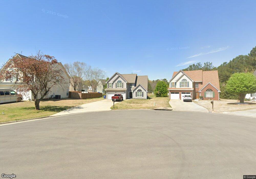 335 Carriage Lake Ln, Stockbridge, GA 30281 - photo 1