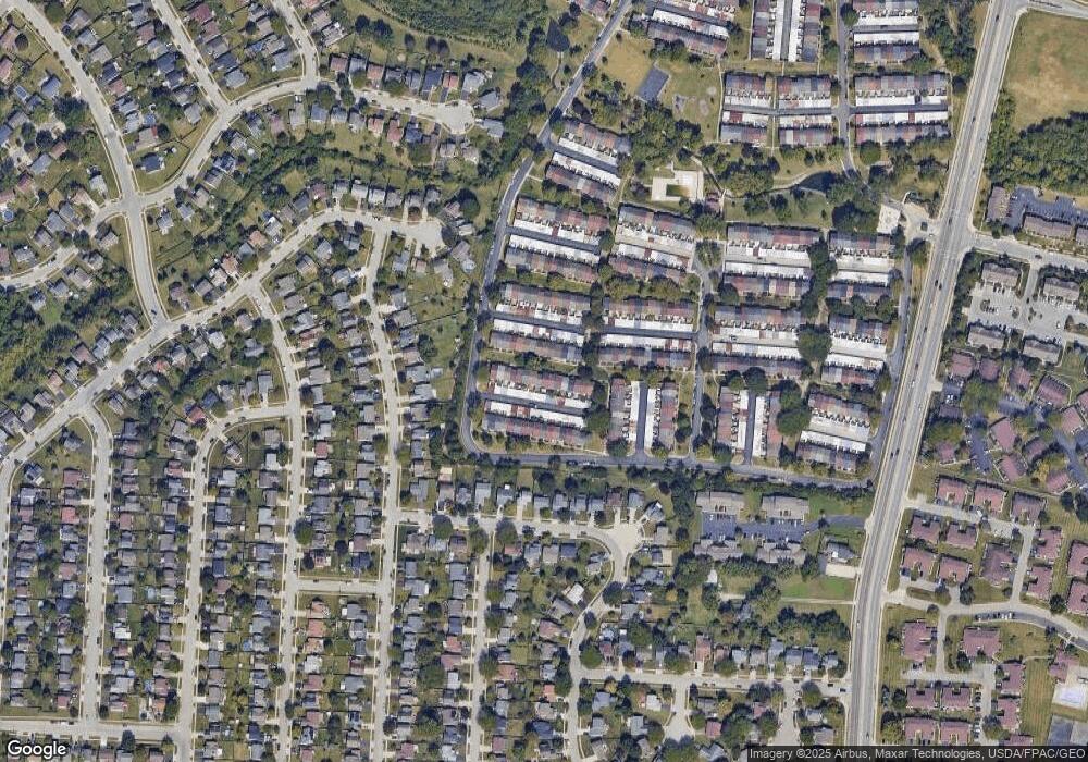 634 Pamlico St, Columbus, OH 43228 - photo 1