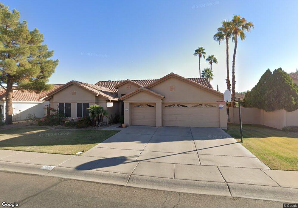3281 W Jasper Dr, Chandler, AZ 85226 - photo 1