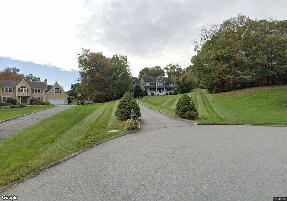 23 Peachtree Dr, Cortlandt Manor, NY 10567 - photo 1