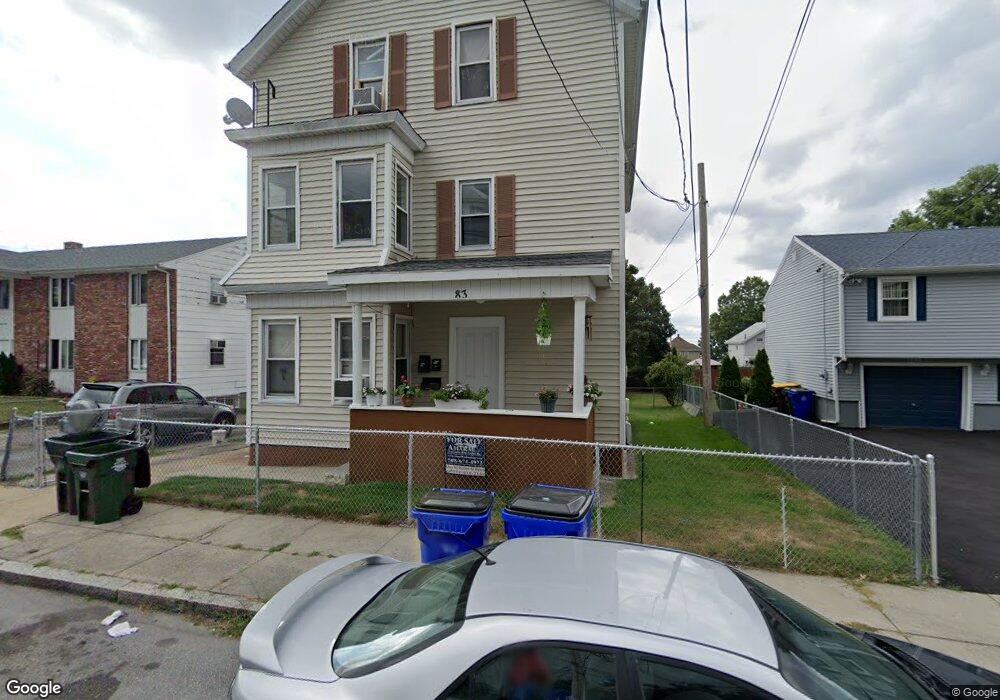 83 Ash St unit 2nd Floor, Fall River, MA 02724 - photo 1