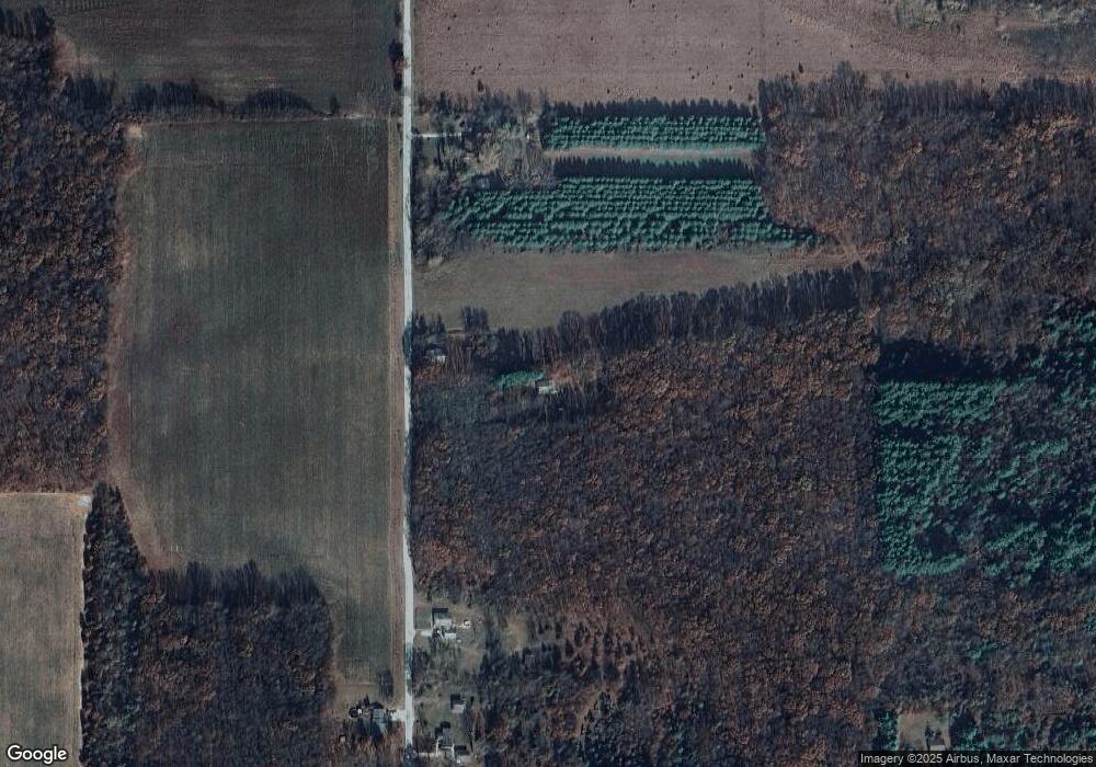 660 S 1100 E, Knox, IN 46534 - photo 1