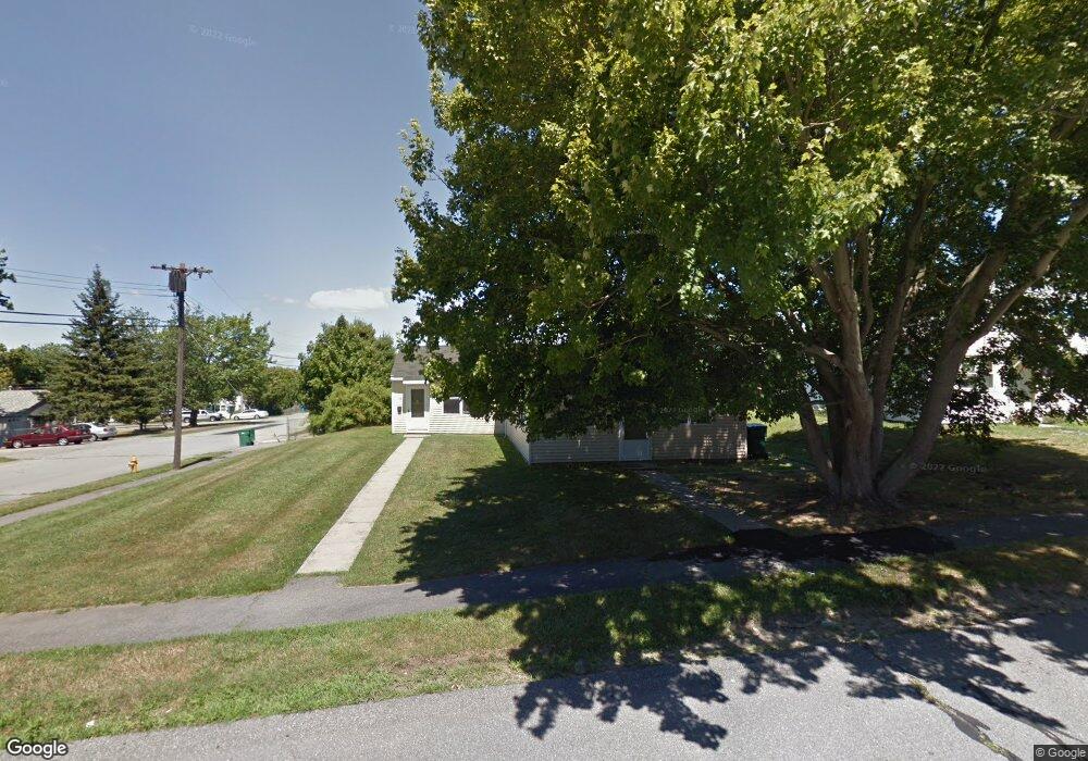 4 Buck Rd, Middletown, RI 02842 - photo 1